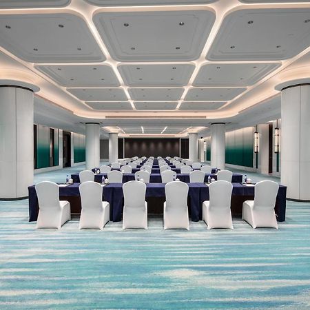 Xiamen International Seaside Hotel -Hotel Corridor Leads To The Stone Exhibition Hall Bagian luar foto