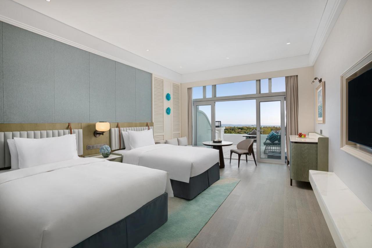 Xiamen International Seaside Hotel -Hotel Corridor Leads To The Stone Exhibition Hall Bagian luar foto