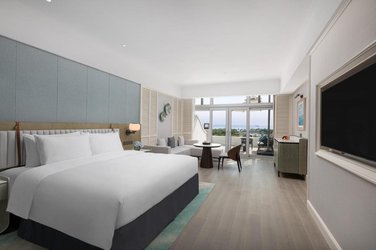 Xiamen International Seaside Hotel -Hotel Corridor Leads To The Stone Exhibition Hall Bagian luar foto