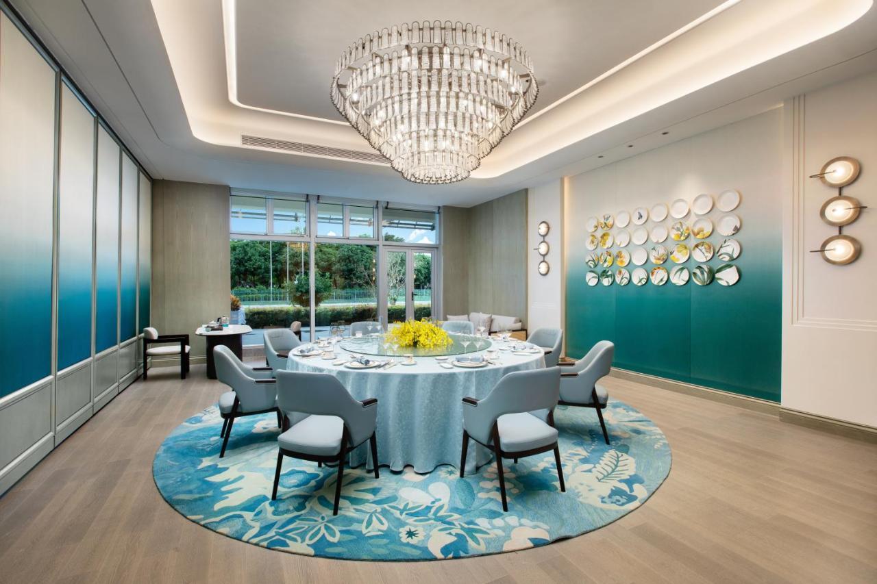 Xiamen International Seaside Hotel -Hotel Corridor Leads To The Stone Exhibition Hall Bagian luar foto